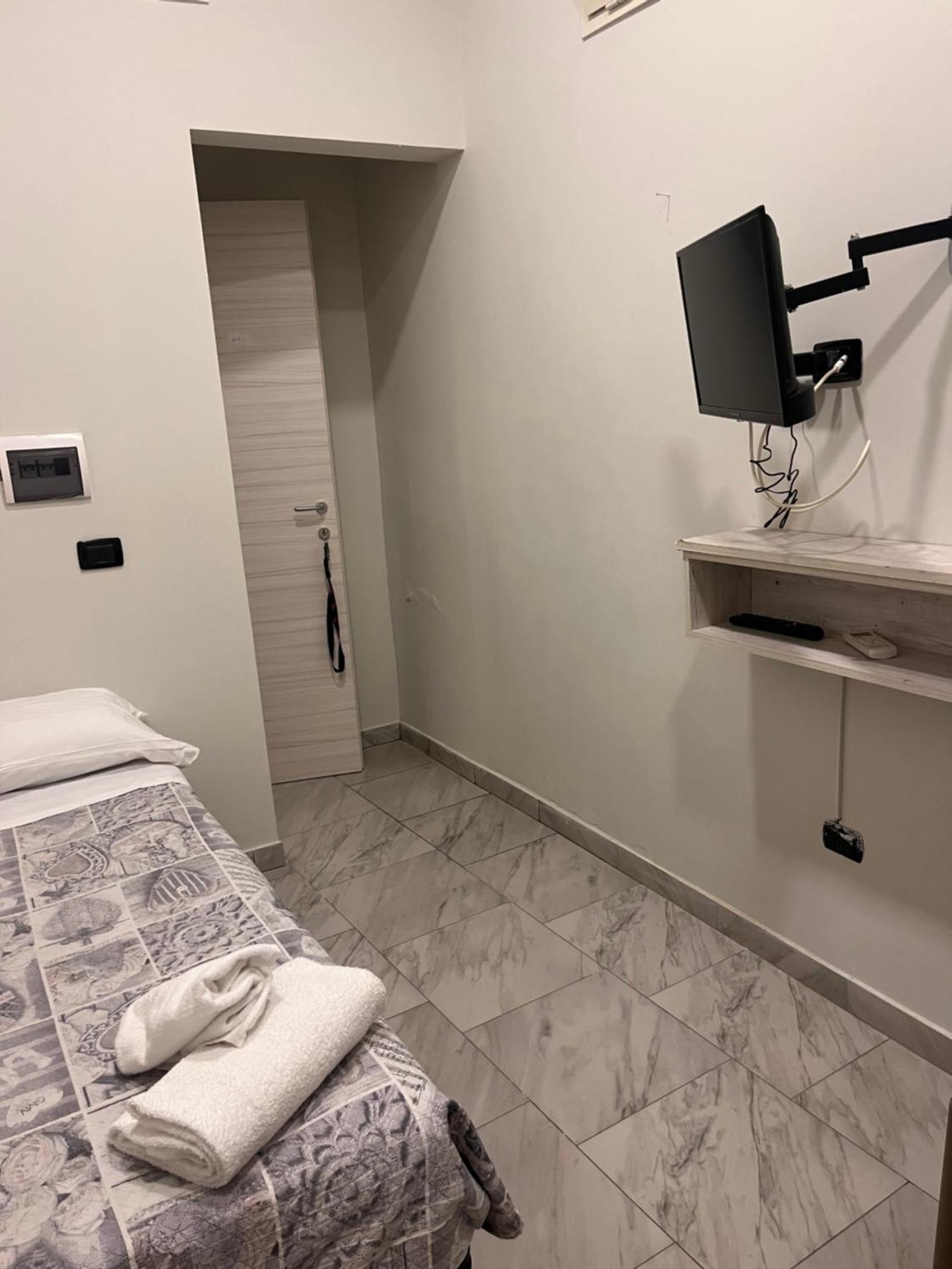 Oceania Hotels Napoli Extérieur photo