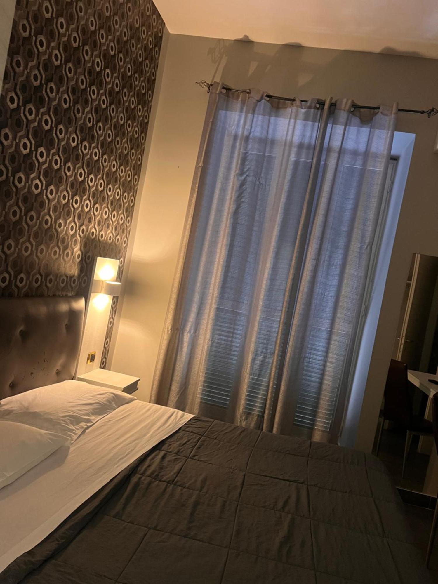 Oceania Hotels Napoli Extérieur photo