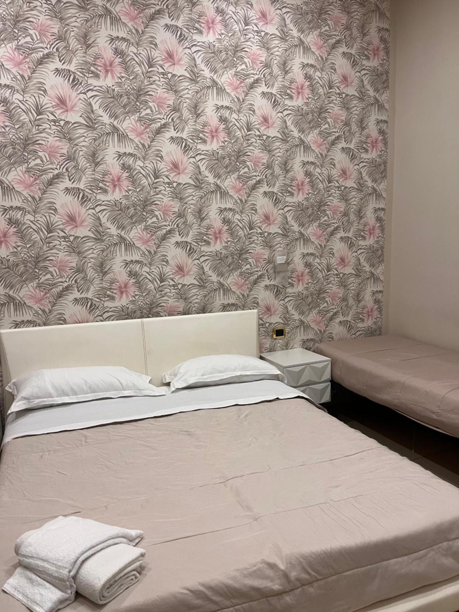Oceania Hotels Napoli Extérieur photo